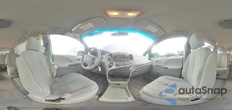 2013 Toyota Sienna from USA, damaged, VIN 5TDZK3DC7DS371232